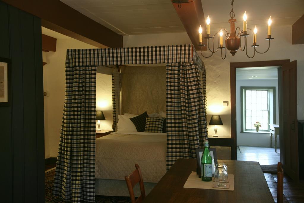 The Stone House Bed And Breakfast Hurley Szoba fotó